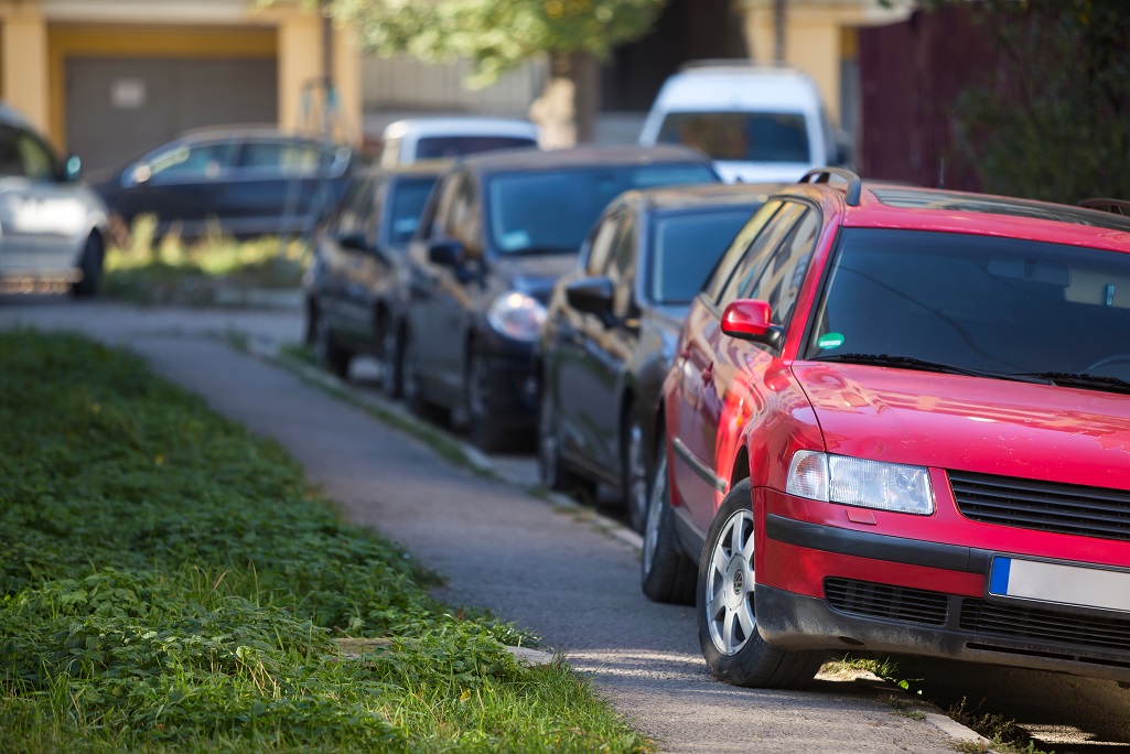 Pavement Parking: Drivers Could Face Tougher Penalties