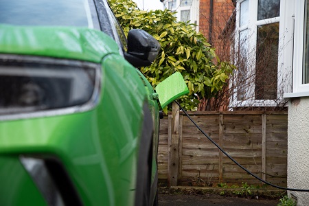 Drivers Urged To Use Home Charge Point Grant Before It's Scrapped